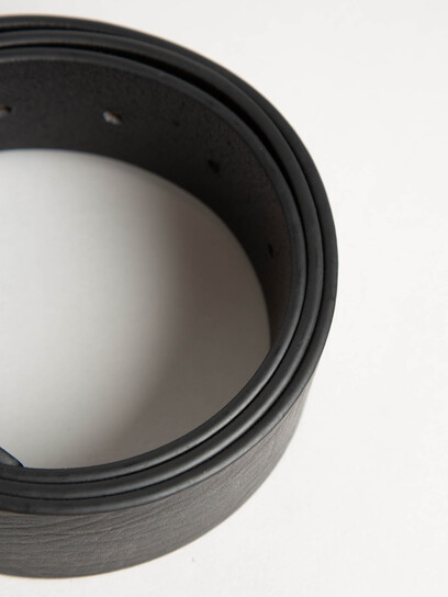 Men's Essential Leather Belt Men's Essential Leather Belt