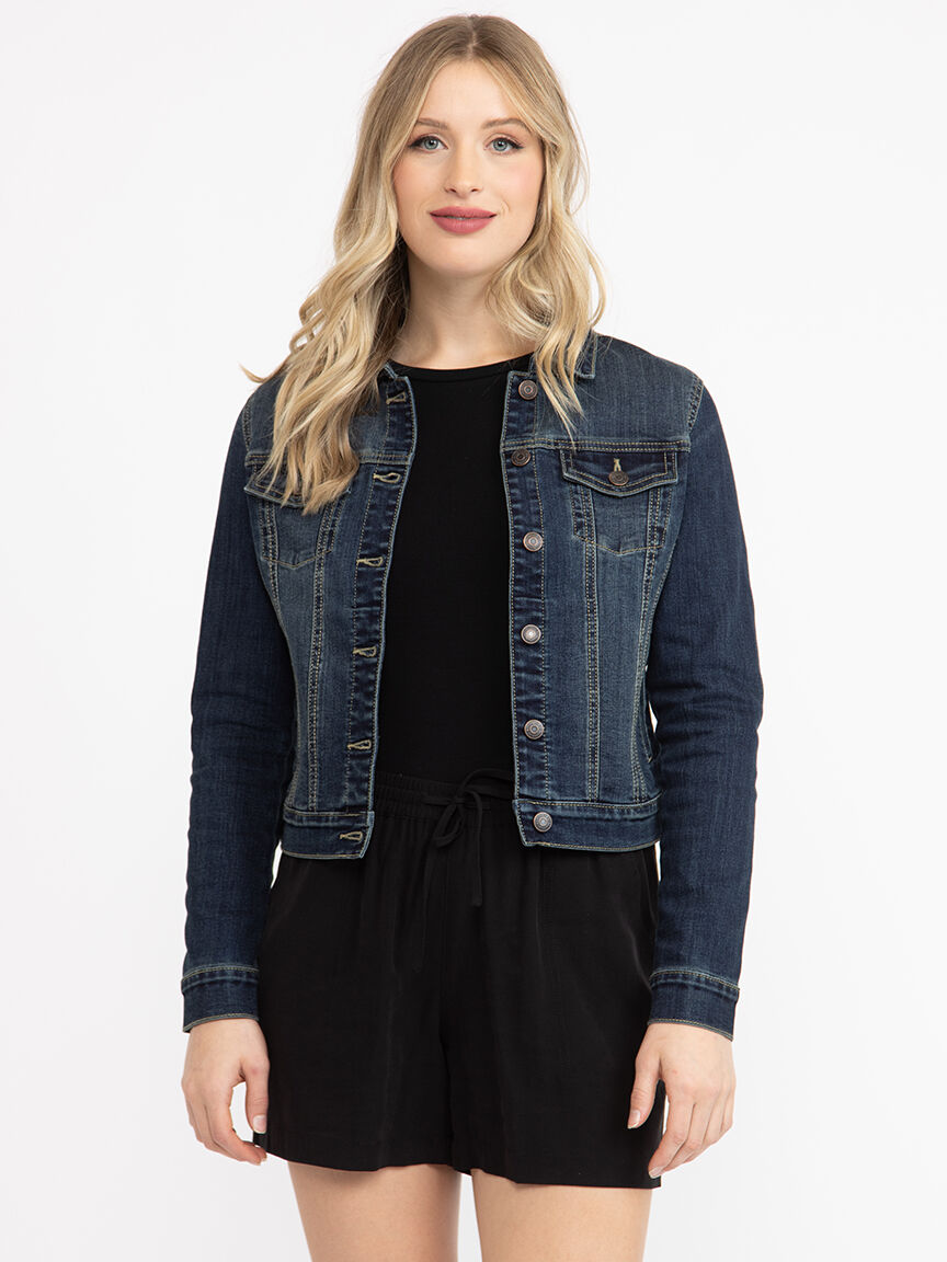 Women's Denim Jacket Outfit Image 7