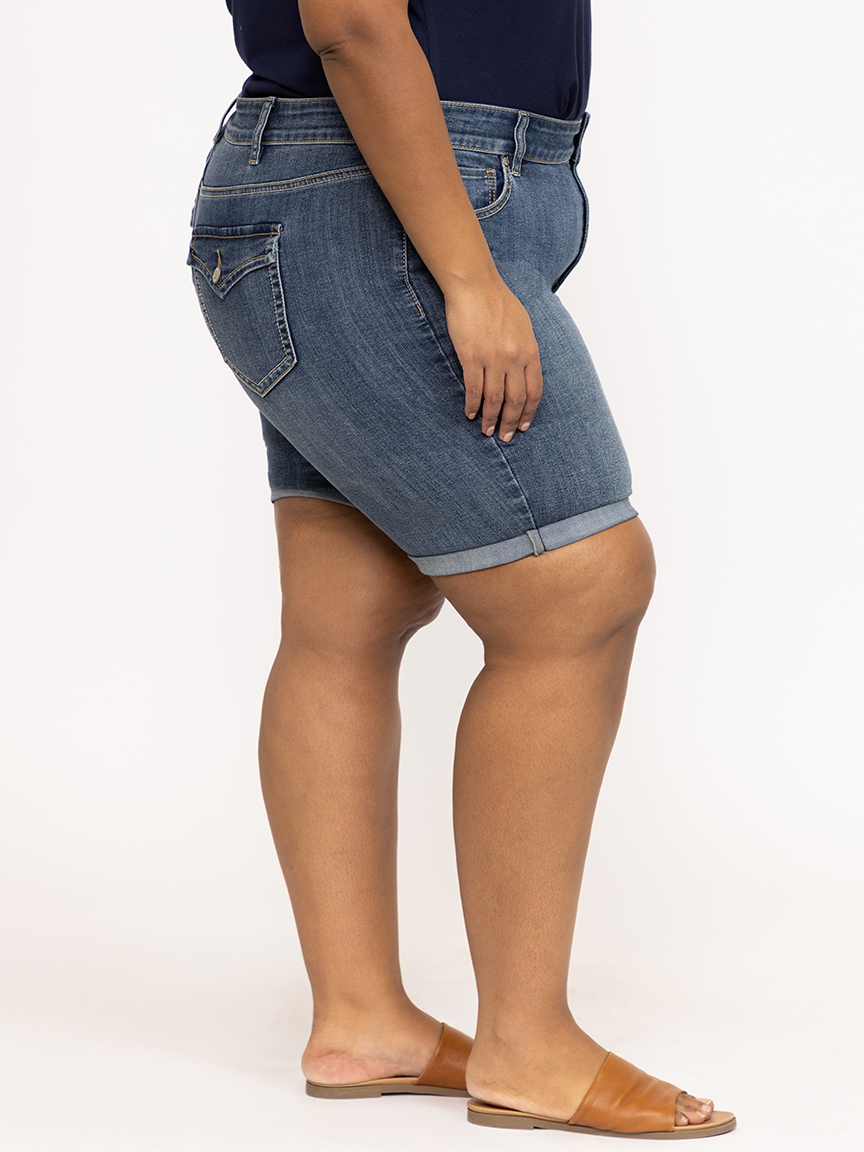 Women's Plus 2 Button Medium Dark Wash Mid Rise Bermuda Short