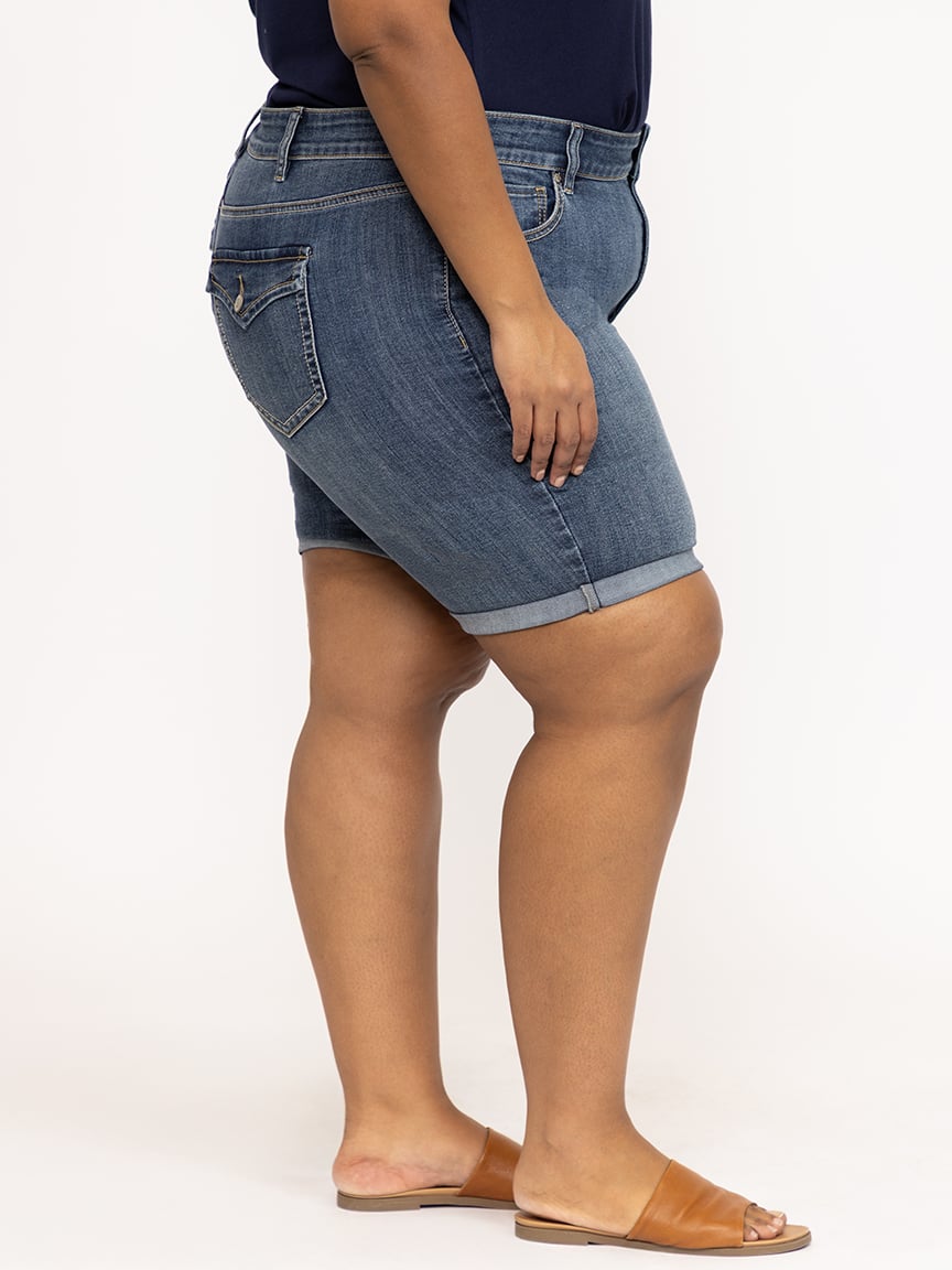 Women's Plus 2 Button Medium Dark Wash Mid Rise Bermuda Short