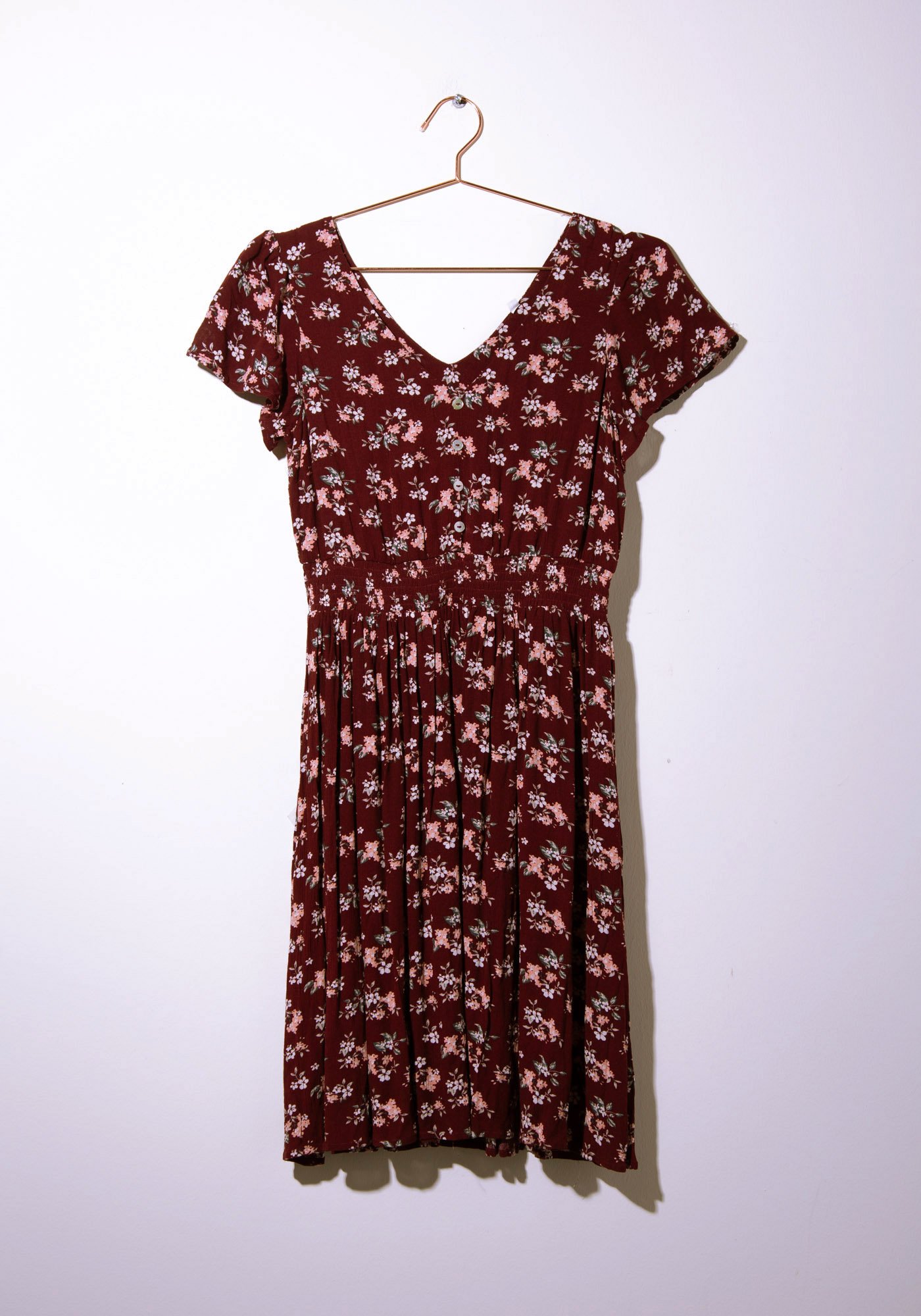 Women s Floral Flutter Sleeve Dress Warehouse One