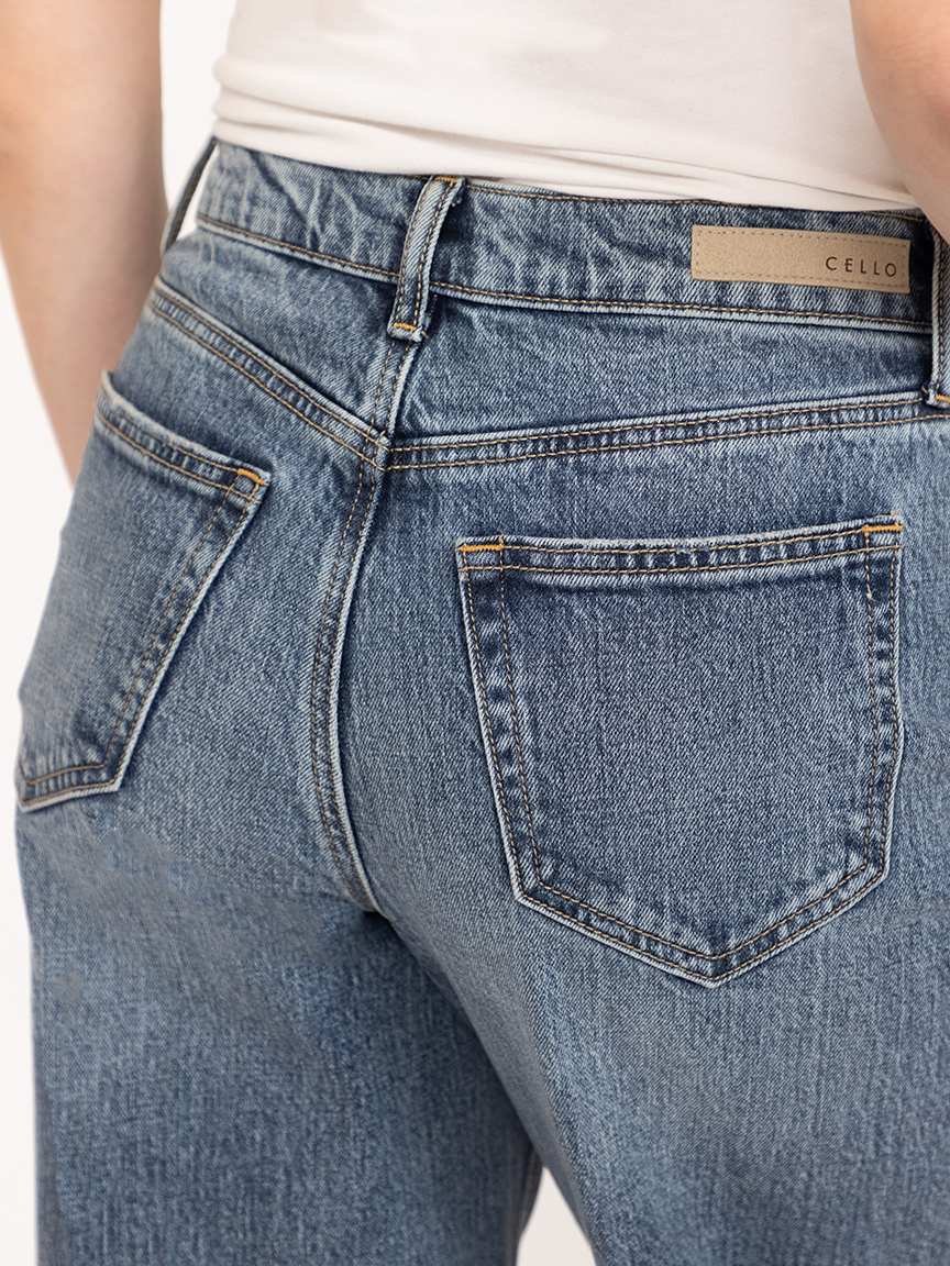 Women's Medium Wash Self High Hem Rise Wide Leg Jeans