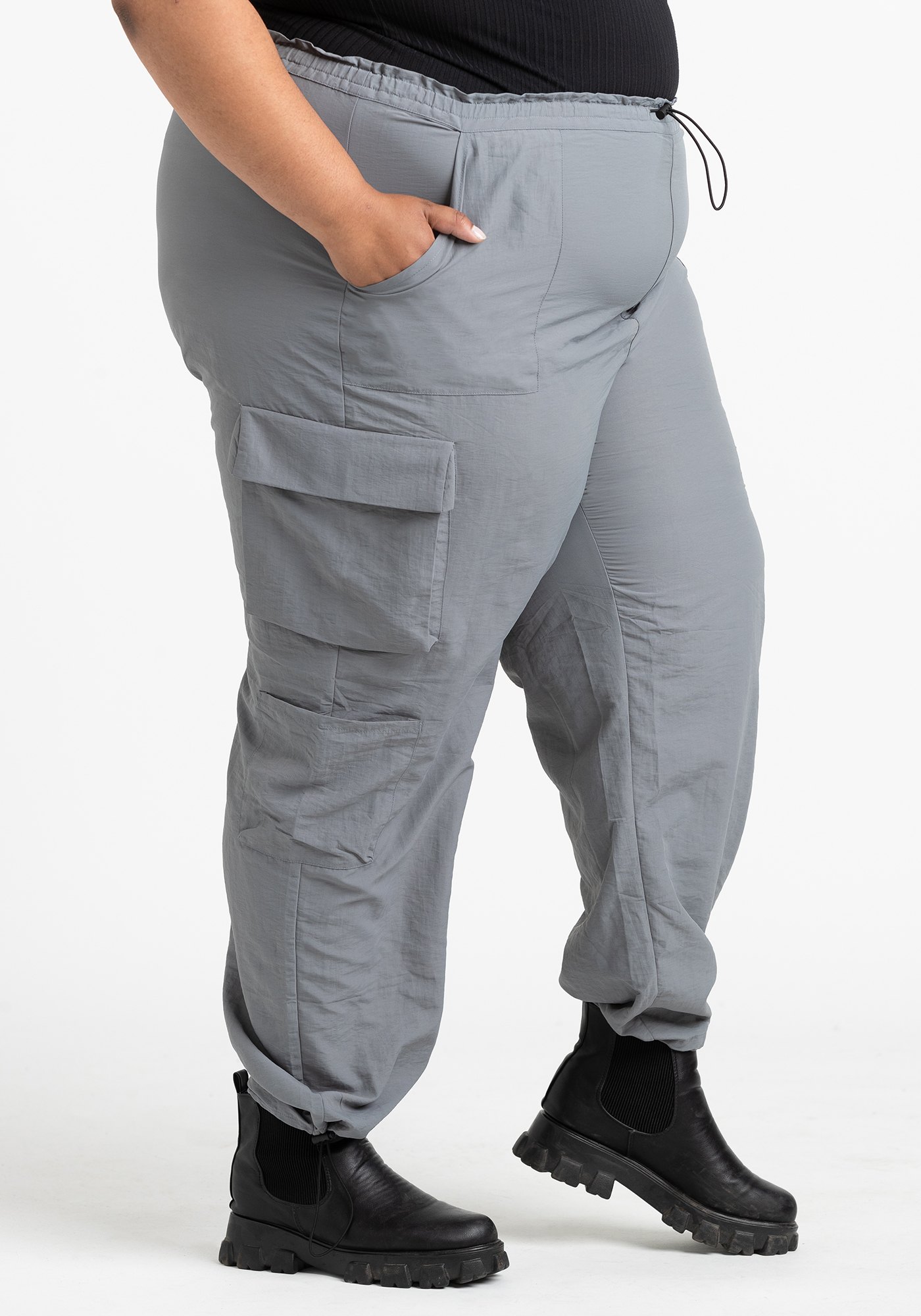 【BAON】23FW★ [BAONHAUS] nylon parachute banding cargo pt BAON】23FW☆ [BAONHAUS] Kimmins Ribbon Banding Cargo Pants