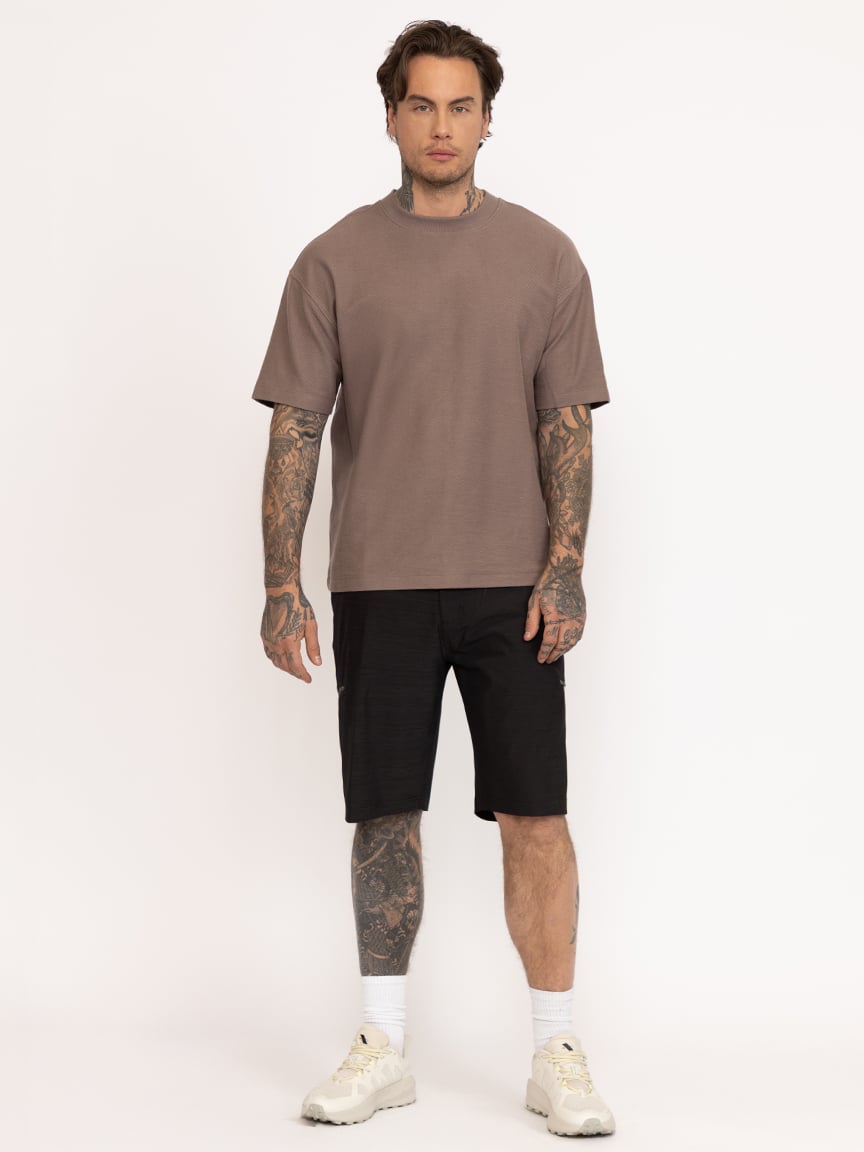 Men's Tonal Cargo Hybrid Shorts