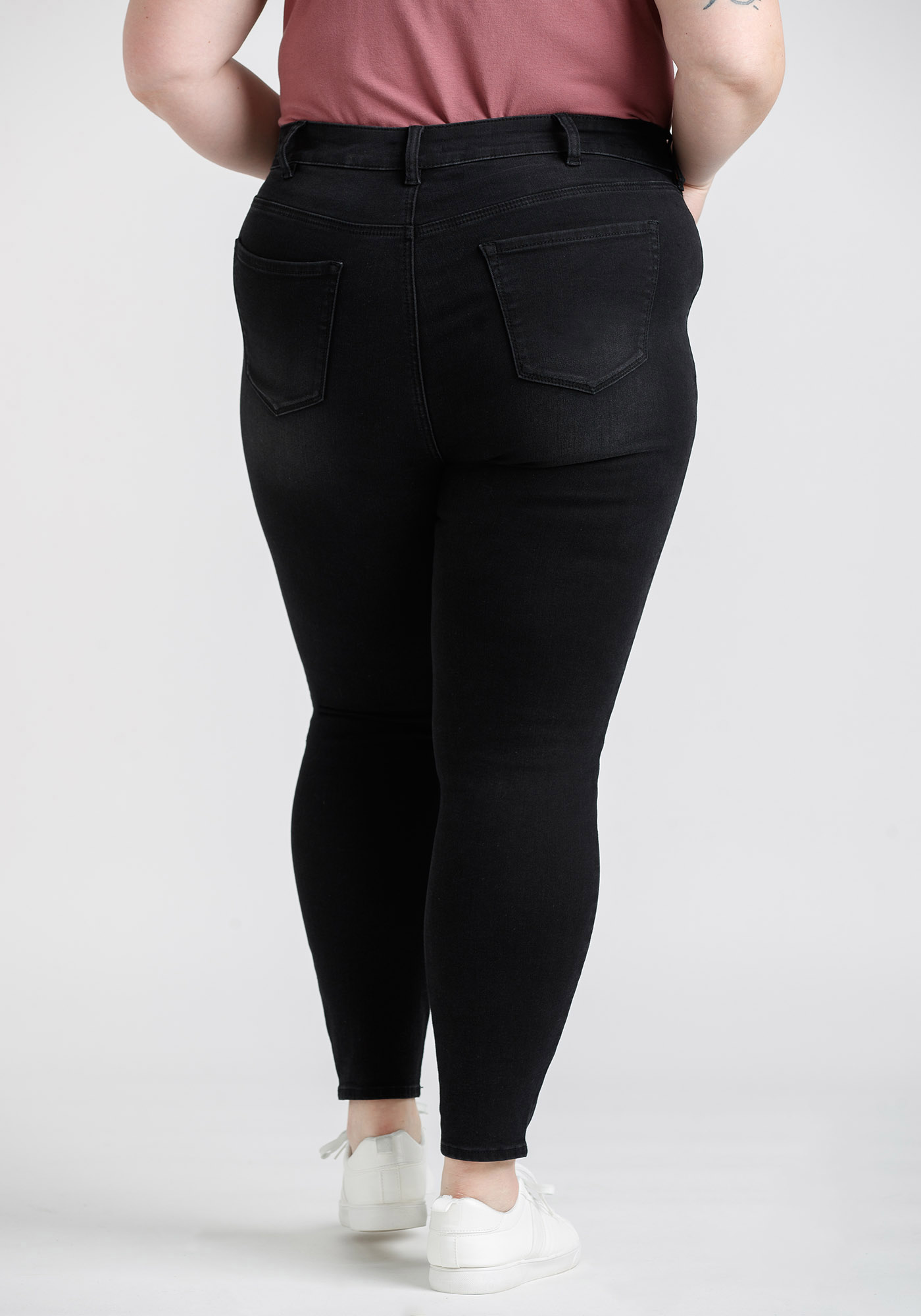 Women's Black Skinny Jeans