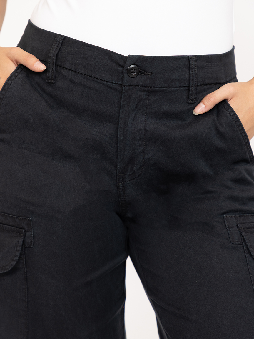 Women's Drapey Wide Leg Cargo Pant