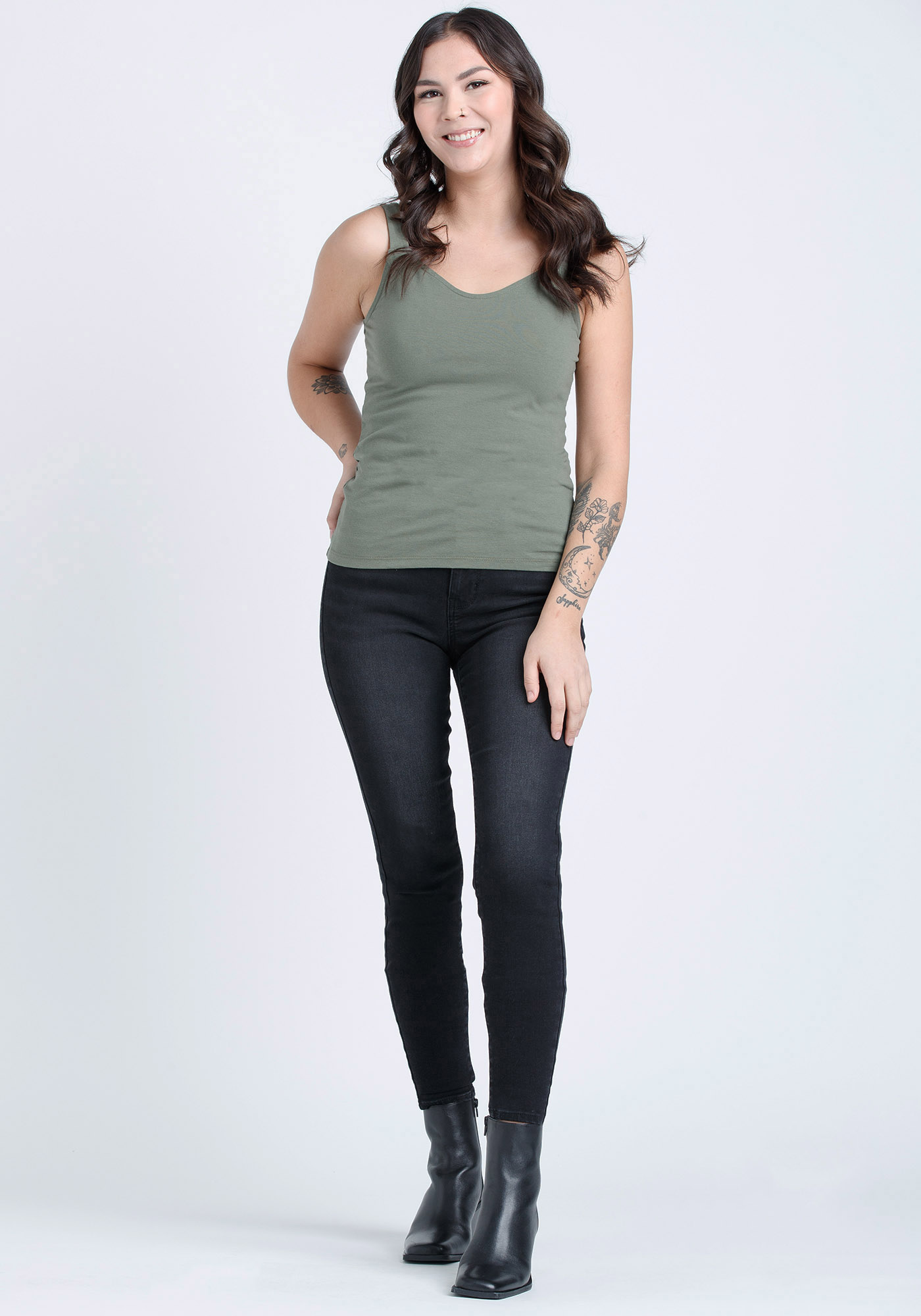 Women's Black Skinny Jeans